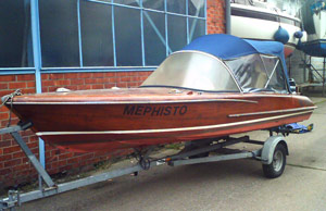 Original Schneider Motorboot